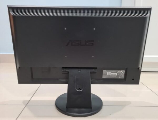 ASUS VB198 - Imagen 2